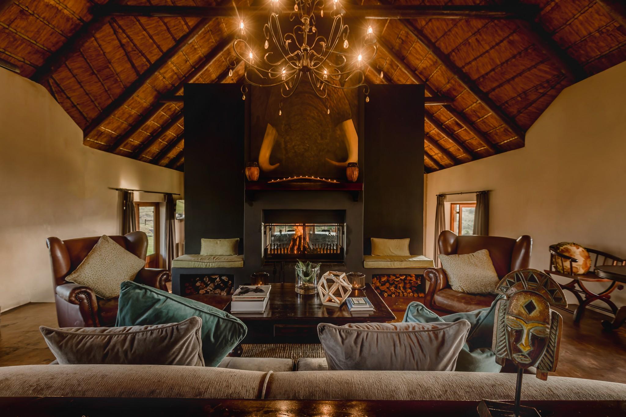 Hlosi Game Lodge - Amakhala Game Reserve Buyskloof Экстерьер фото